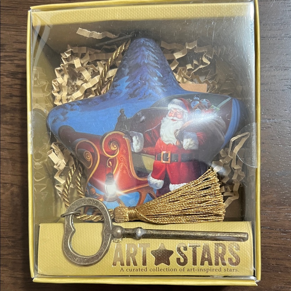 Art Stars Santa Ornament with Key